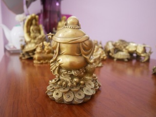 Tượng di lặc bằng đồng