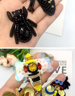 Miếng Dán Quần Áo Hình Con Ong Đính Đá