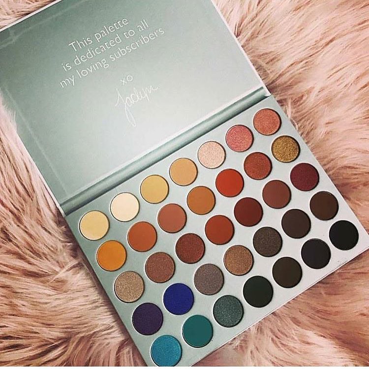 Bảng Màu Mắt Morphe Jaclyn Hills Eyeshadow Palette