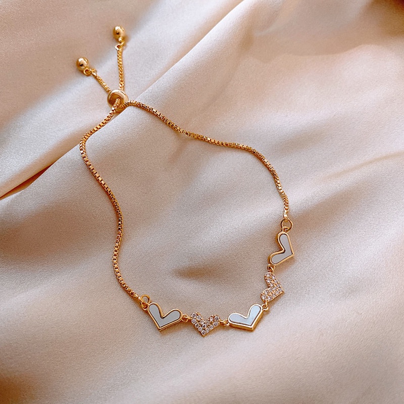 Vòng tay nữ mặt trái tim tình bạn lắc tay đính đá zircon phong cách vitage June accessories