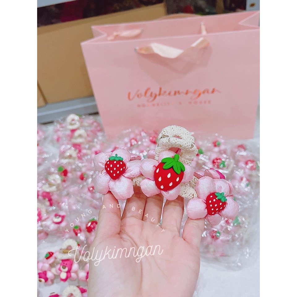 Kẹp tóc gấp gấu hình dâu hoa