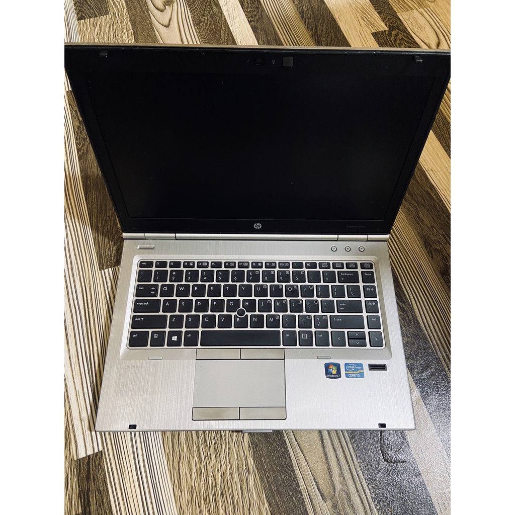 Laptop HP 8470p 14" i5 3360m ram 4gb ssd 120gb vỏ nhôm màu bạc