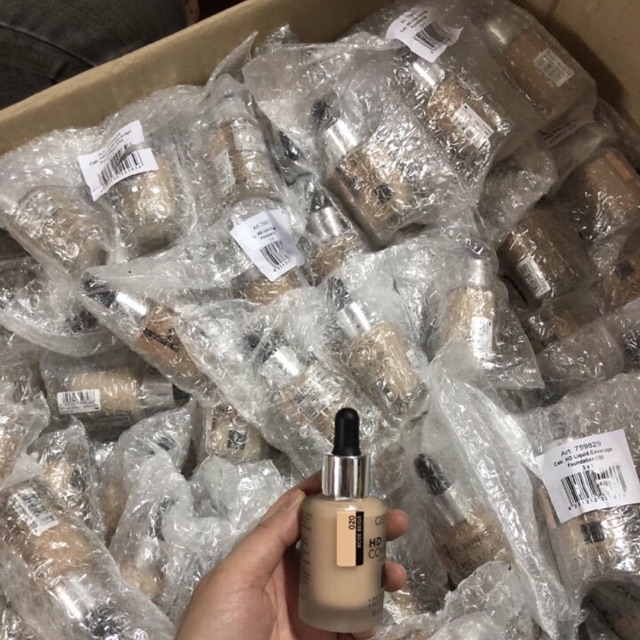 Kem Nền CATRICE HD Liquid Coverage Foundation