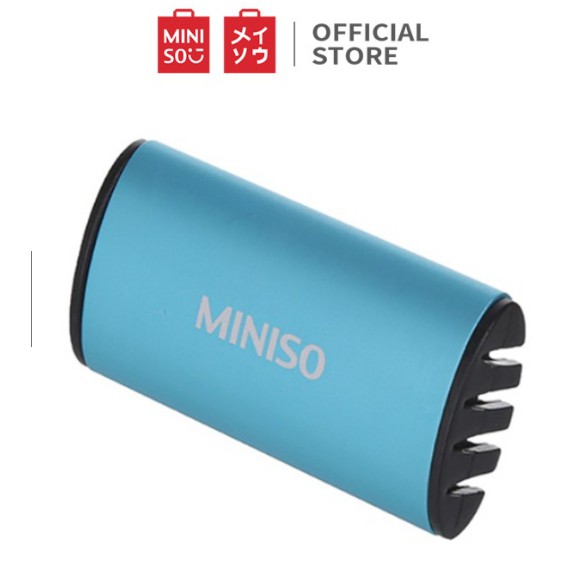 Máy lọc không khí khuếch tán tinh dầu trên ô tô Miniso (Đen/Xanh) - Hàng chính hãng