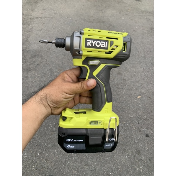 Máy Bắn Vít Ryobi 18V ONE➕ P239