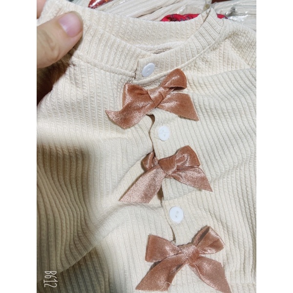 Set áo len xốp cv nhung hoa nhí cho bé gái