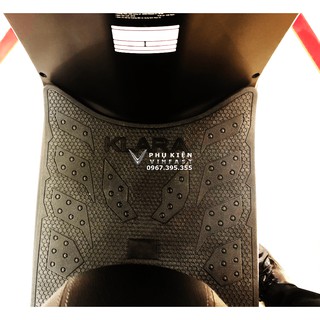 Thảm miếng lót chân xe máy điện Vinfast Klara đế mỏng