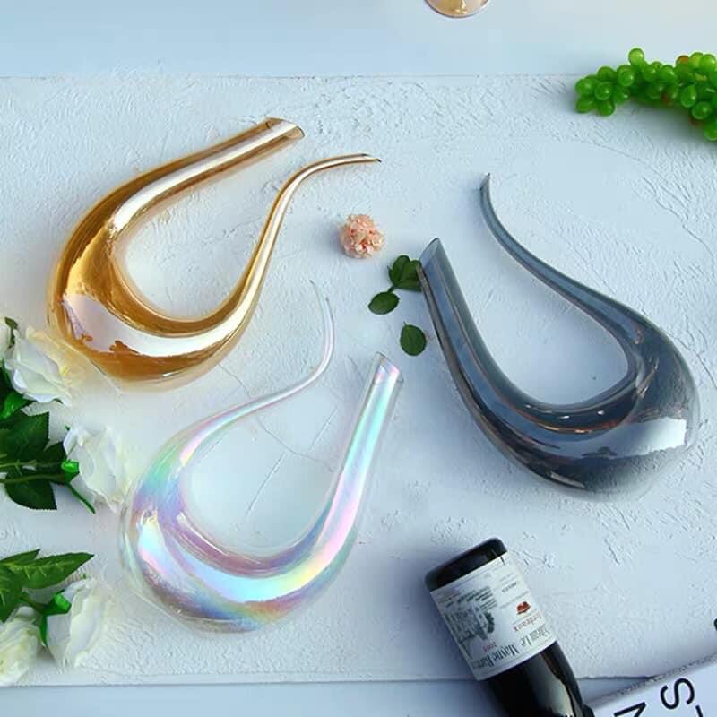 Ly rượu vang ngũ sắc và bình thở  Decanter, thủy tinh cao cấp, màu ngũ sắc độc lạ và sang trọng,bình thiên nga