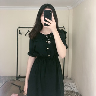 Váy cổ bèo