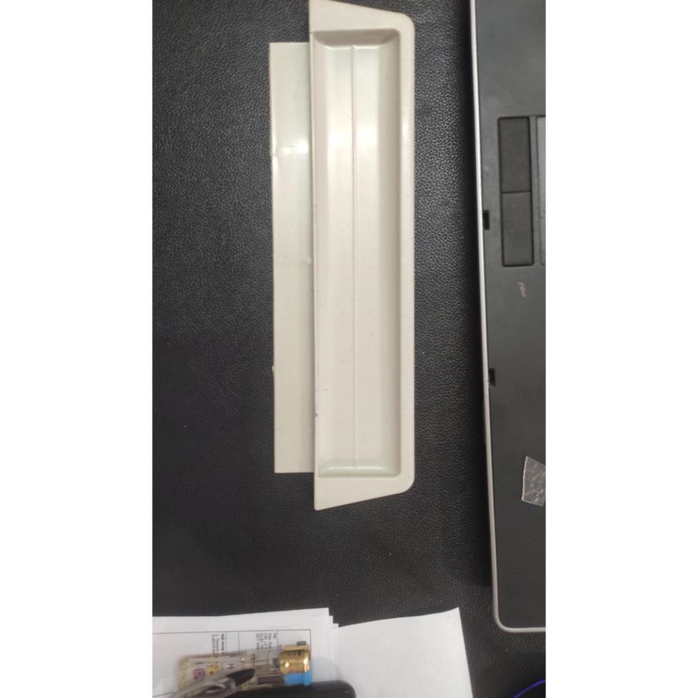 KHAY ĐỂ BÚT CHUYÊN DÙNG CHO BẢNG TỪ