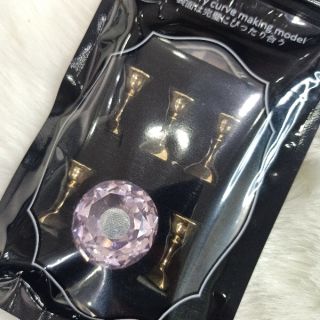 Đế trưng mẫu móng nail