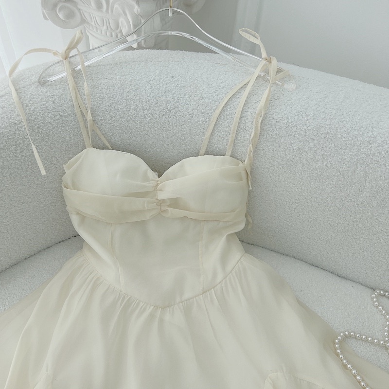 Váy Đầm Nữ Trắng Cổ Vuông Cách Điệu Viền Ren Chất Đũi Cao Cấp 2 Lớp Hàng Quảng Châu Cao Cấp Siêu Xinh.