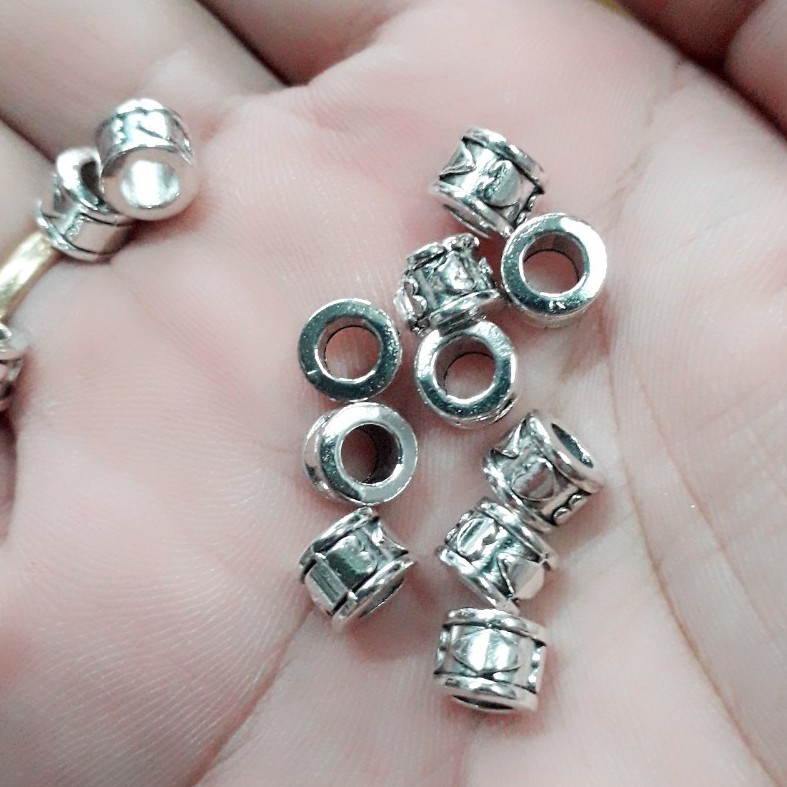 Ống cong lùa : sỉ charm 50 gram giá 25k / 1 gói