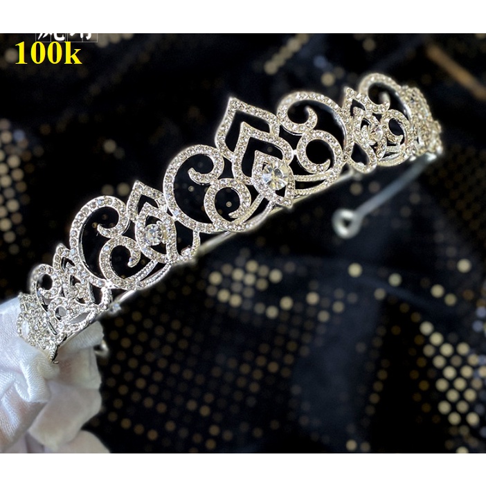 Các Mẫu Vương Miện Đẹp Nhất 2022