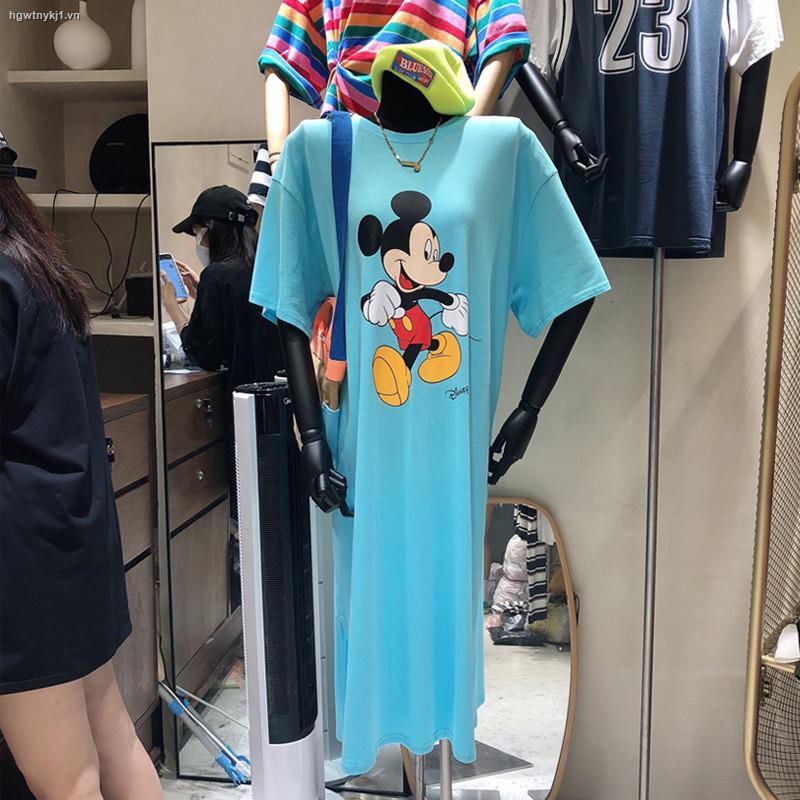 Đầm thun dài ngang gối xẻ tà tay ngắn dáng rộng in hình chuột Mickey thời trang mùa hè Hàn Quốc 2020 mới cho nữ