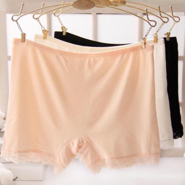 Quần Đùi Mặc Váy chân Ren 1820