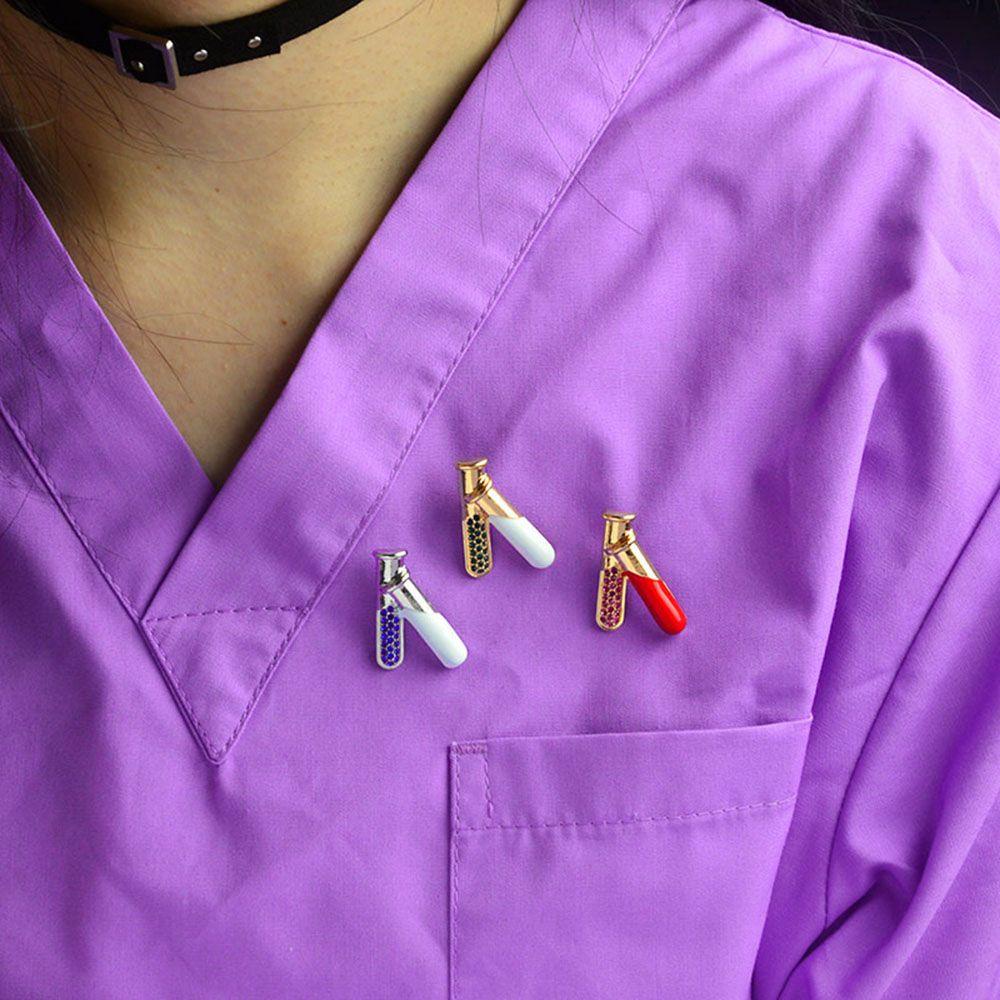 Ghim Cài Áo Hình Ống Nghiệm Hóa Học Cho Bác Sĩ Và Y Tá