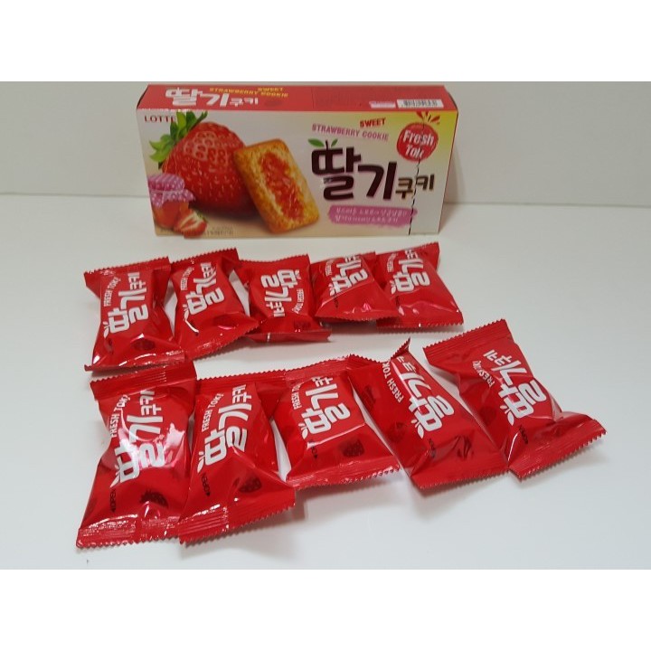 BÁNH DÂU TÂY COOKIE LOTTE HÀN QUỐC 230G