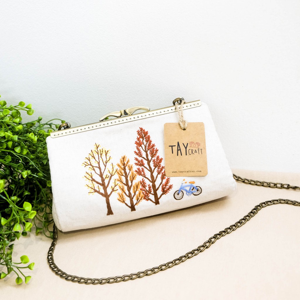 Clutch cầm tay handmade, Túi xách thêu tay phong cách retro