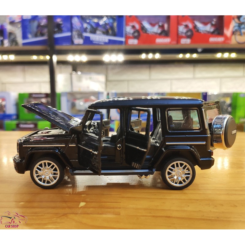 Xe mô hình hợp kim Mercedes G63 AMG tỉ lệ 1:32 màu đen