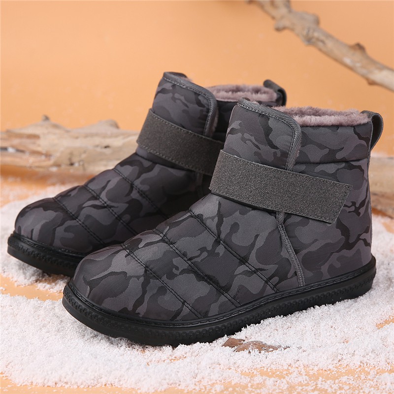 Giày Boot Cổ Cao Phối Lông Thú Cho Nam . 2020 new <