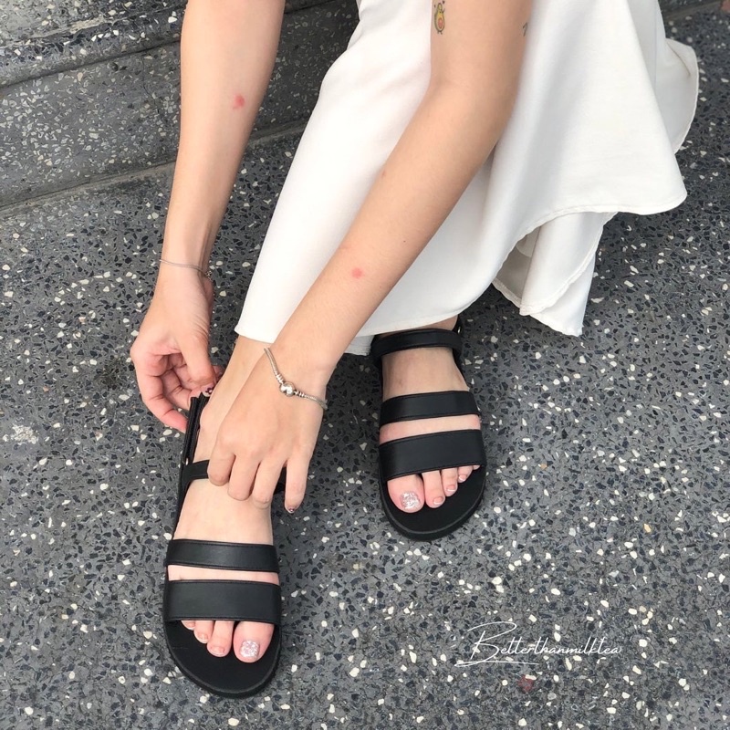 Giày sandals quai ngang basic