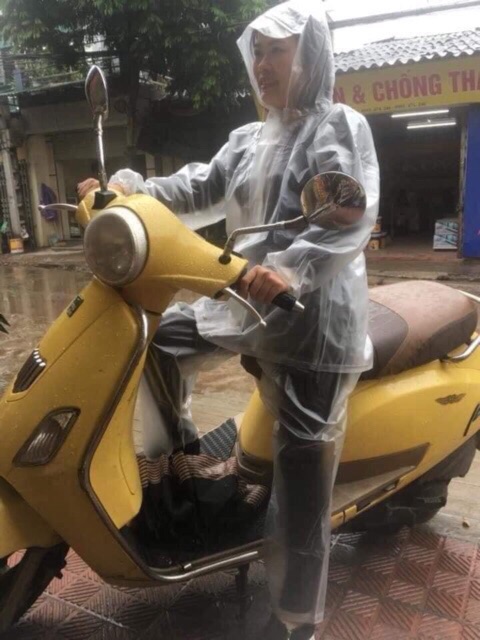 1 bộ quần áo mưa Thành Đạt màu trắng