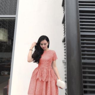 Đầm xòe ren 2 tầng