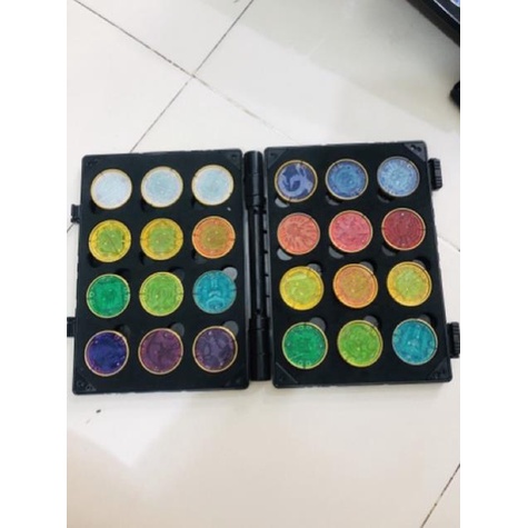 Đồ chơi siêu nhân Medal Ozu OOO vòng bằng kim loại