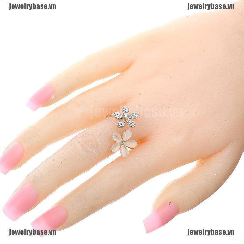 [Base] Women New Fashion Jewelry Ring Gold Filled Daisy Crystal Rhinestone Rings Gift [VN]