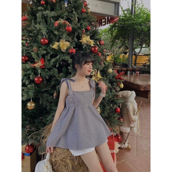 Set Áo Babydoll 2 Dây Kẻ Xanh Xốp Kèm Quần Sooc Trắng