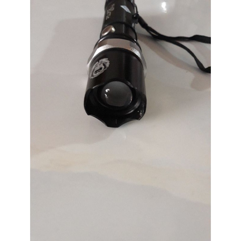 Đèn pin Led siêu sáng 3 chế độ Q5