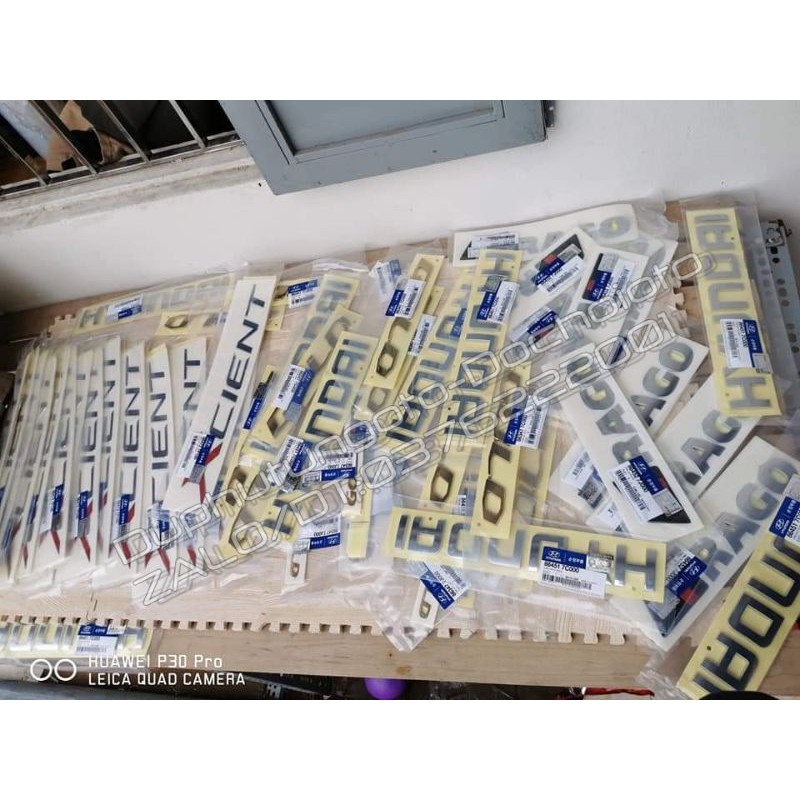 Tem Chữ mạ INOX TRAGO/HYUNDAI/MIGHTY/GOLD , Tem trang trí xe tải.