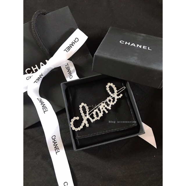 kẹp tóc chanel đính đá size to 8cm( ảnh chụp thật )