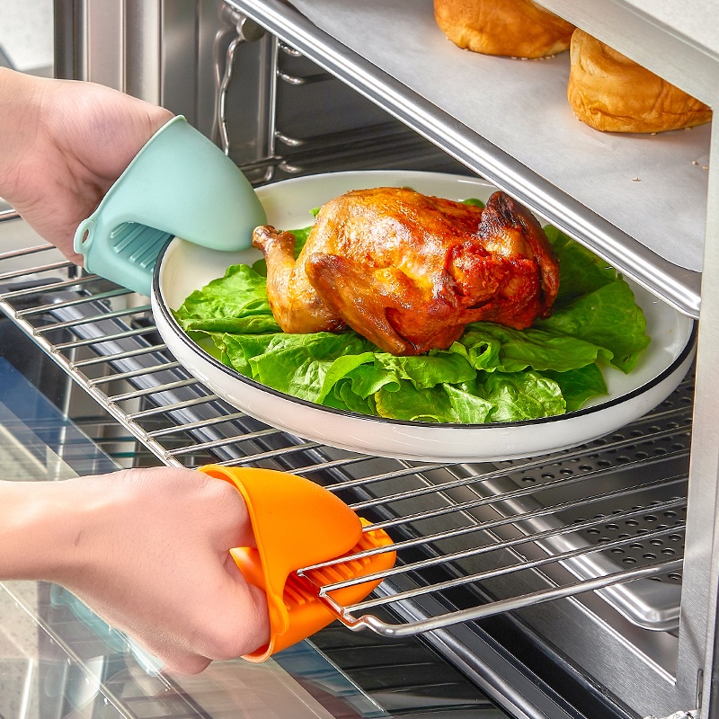 [Random Color ] 1Pcs Heat Resistant Anti Boiling Non-slip Silicone Kitchen Gloves/ Kitchen Pot Bowl Clip