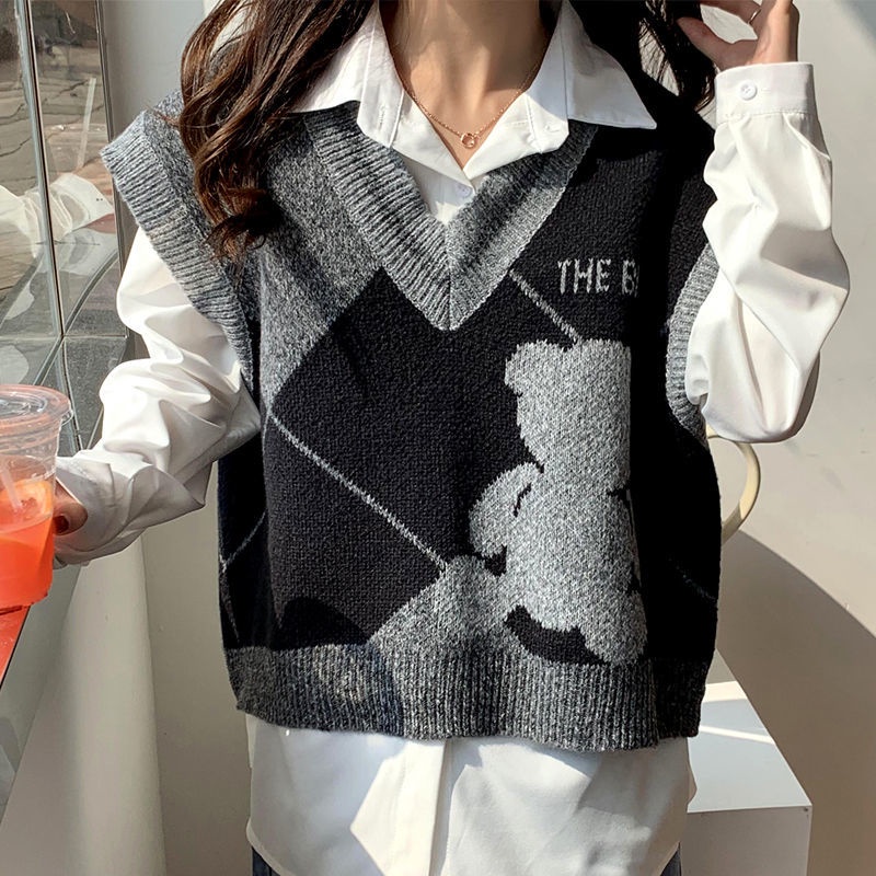 Áo khoác len không tay in hình gấu thời trang Hàn Quốc