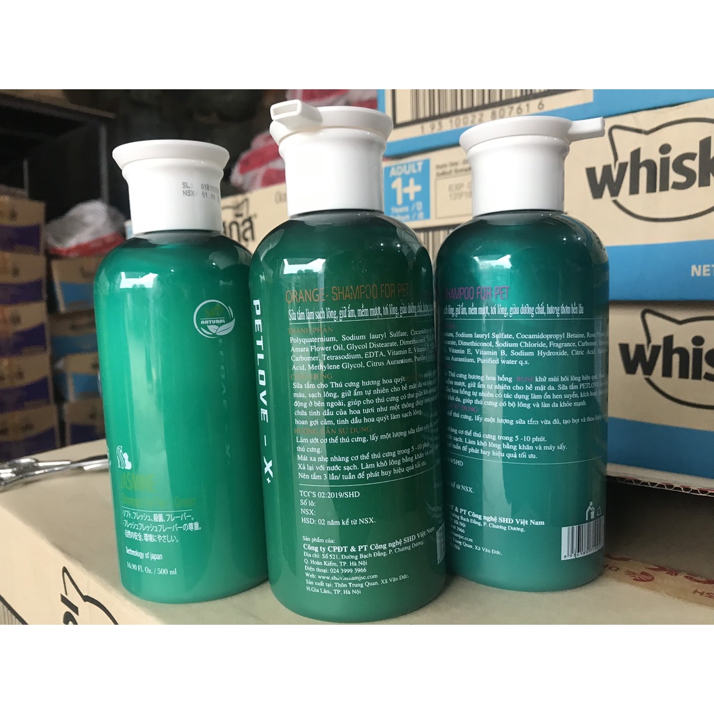 Sữa tắm chó mèo PetLove X+ chai 420ml