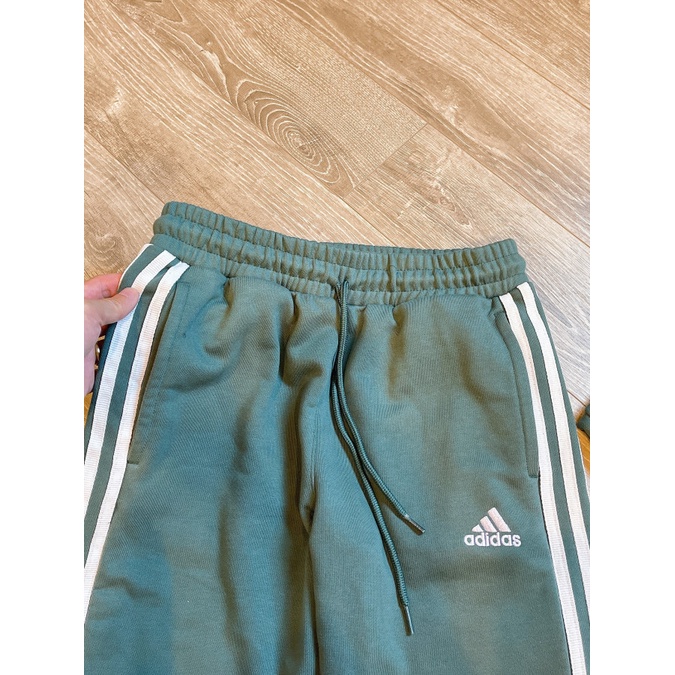 (HÀNG XUẤT XỊN) Set bộ das 1931 CROPTOP SWEAT SET Made in Cam//bo//dia full-tag-code  SIZE XS S M - Có bán lẻ