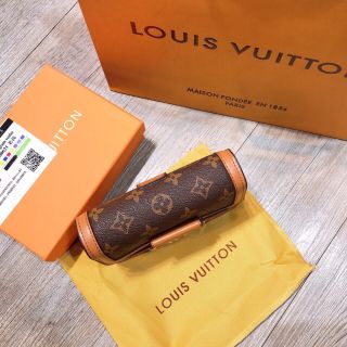 Túi Lv Đeo Bụng Đeo Chéo