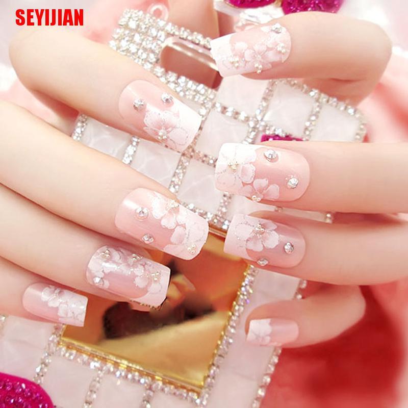 Set 24 Móng Tay Giả Họa Tiết Xinh Xắn