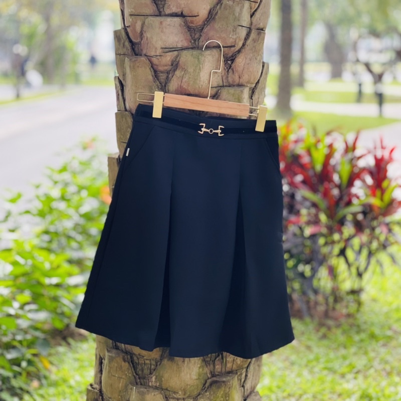 Chân váy xoè xếp ly chất đẹp không bai xù dễ phối các loại áo thời trang GEM.VN | BigBuy360 - bigbuy360.vn