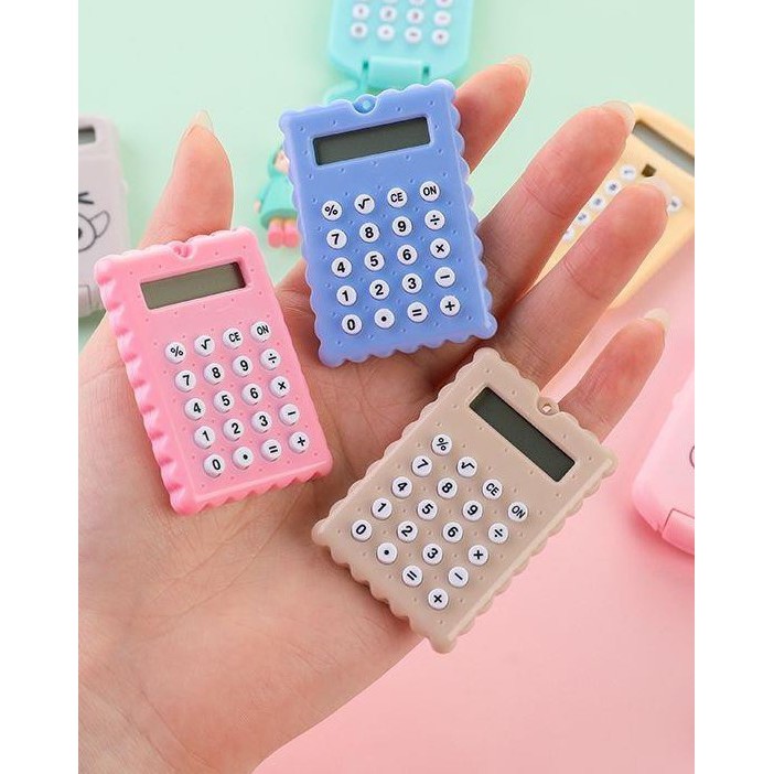 Máy tính bỏ túi mini size 5,5cm x 3,8cm dễ thương, tiện dụng