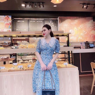 Váy hoa cổ bèo