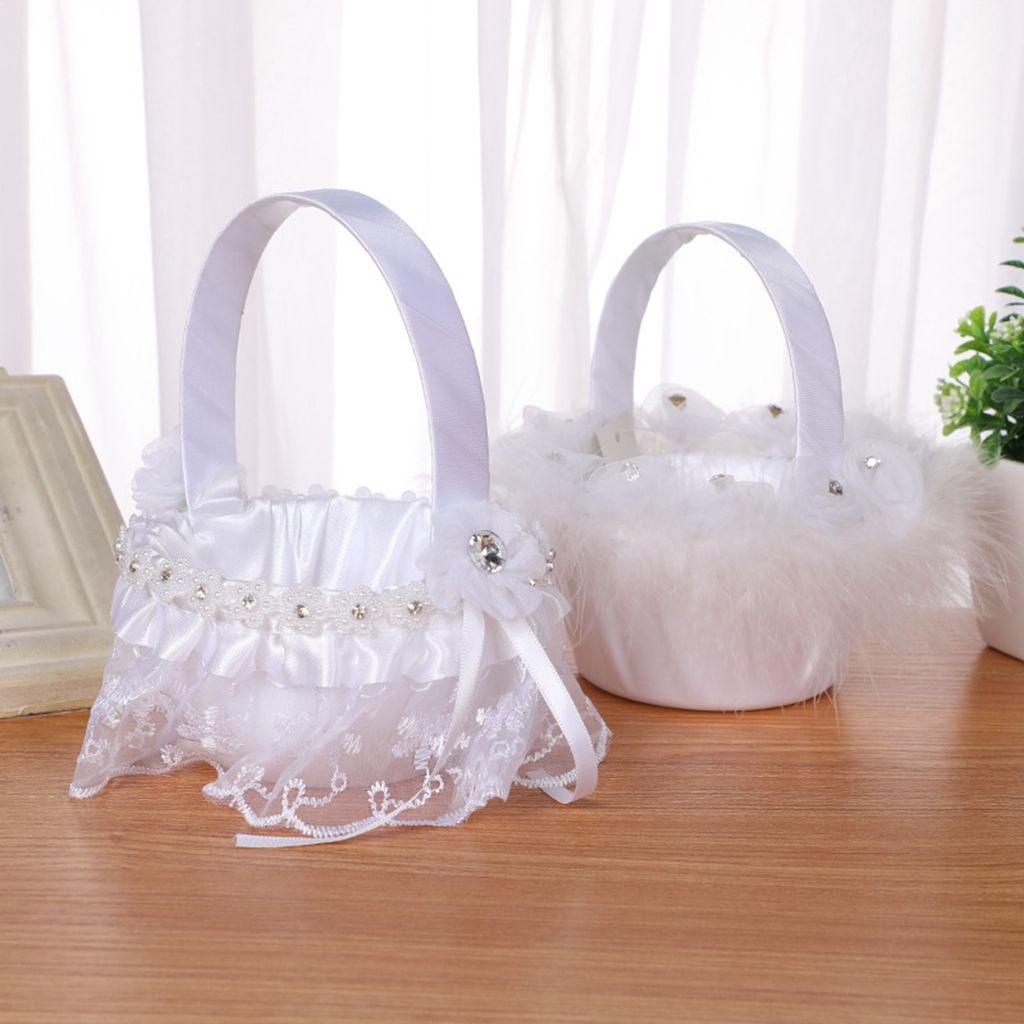 Giỏ Hoa Trang Trí Tiệc Cưới Lãng Mạn