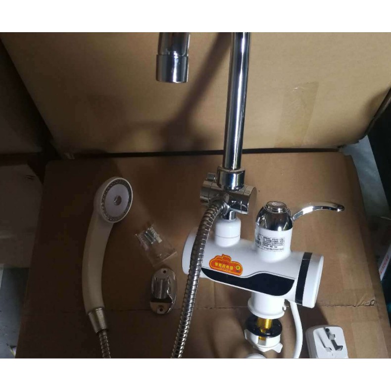 Vòi nước nóng lạnh