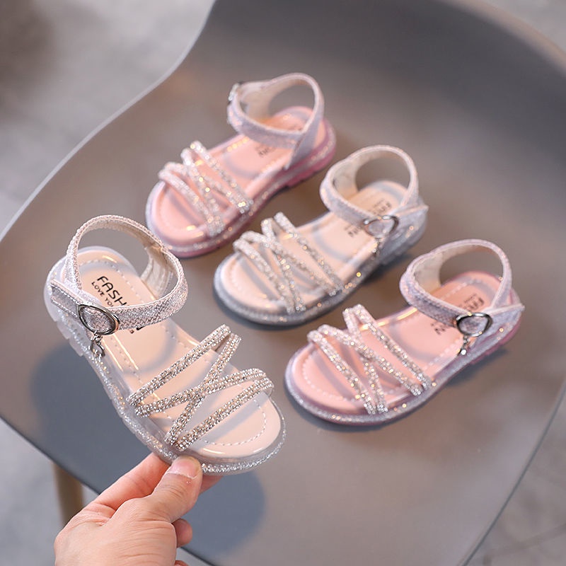 Giày sandal đế mềm đính đá phong cách đi biển cho bé gái