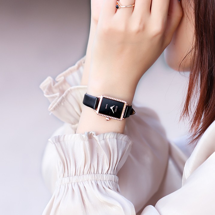 Đồng hồ nữ đeo tay dây da Guou mặt vuông đính đá chính hãng chống nước tuyệt đối 6635