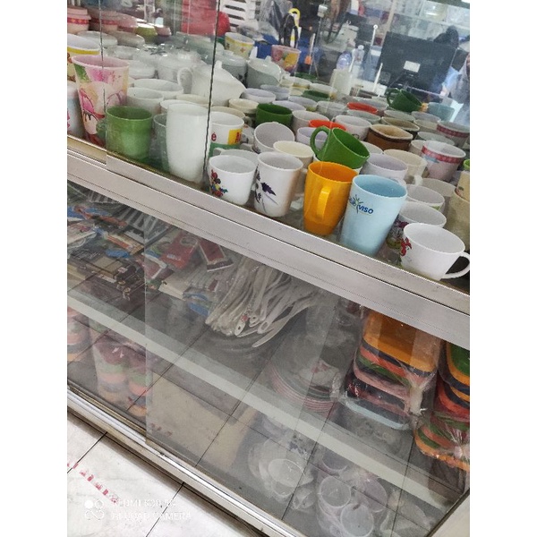 Mâm và khay (nhựa,  melamin )các loại cao cấp( hoa văn và khay trắng)