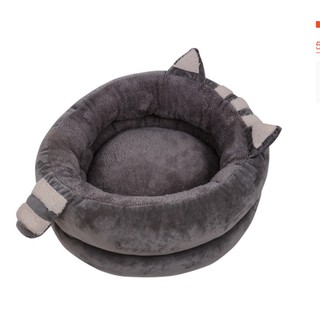 ổ đệm  cho chó mèo hình con mèo đường kính 45cm tặng trái tim .