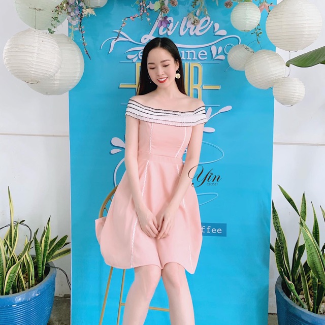 ĐẦM XOÈ CÚP NGỰC TRỄ VAI VIỀN REN #Anhchupthat #yincloset #damxinh #damtiec #damtrevai